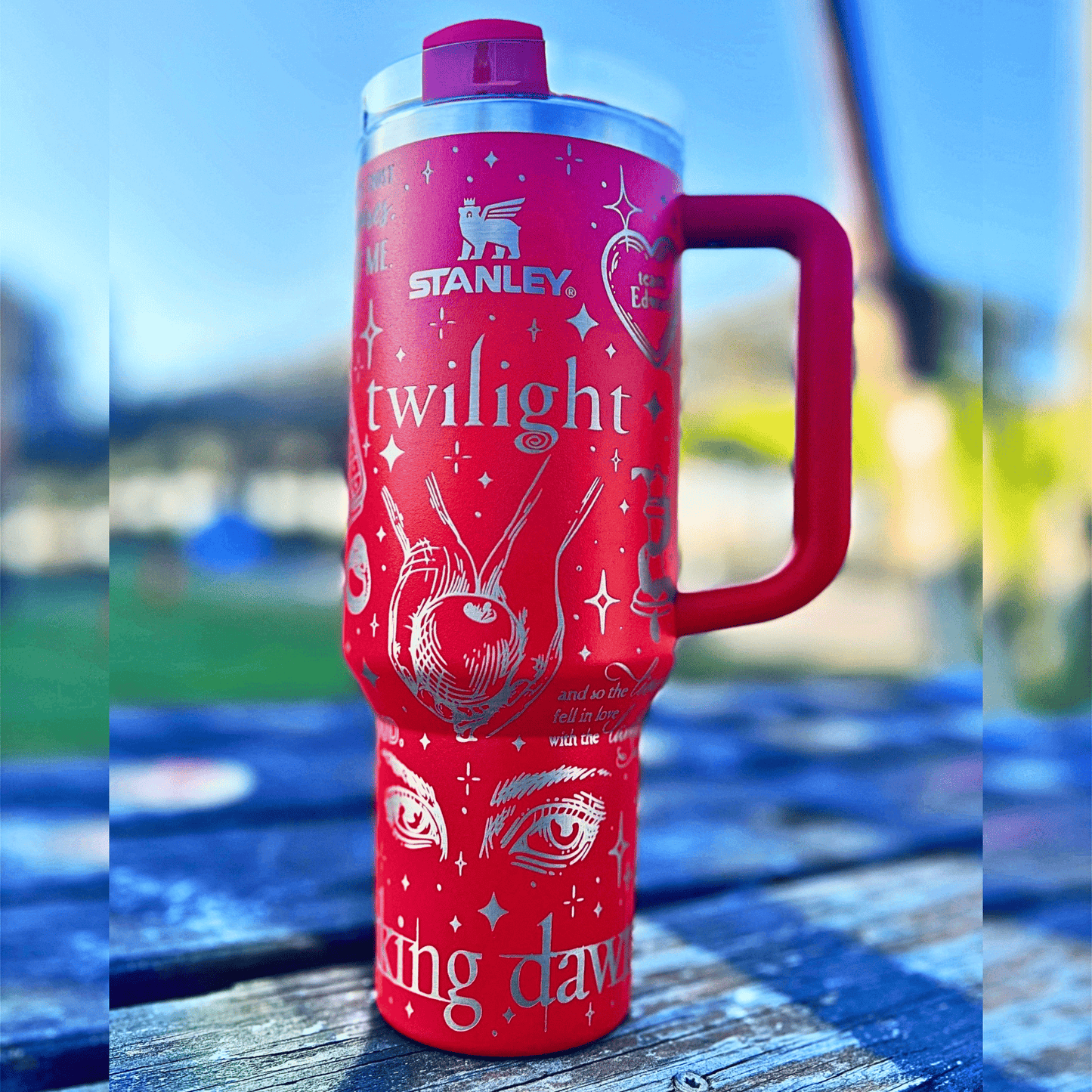 Exclusivo: Garrafa Térmica 1.2L Edição Especial Crepúsculo Twilight Customizada Gravação Laser + *BRINDE 1x Chaveiro Exclusivo* - EDIÇÃO LIMITADA