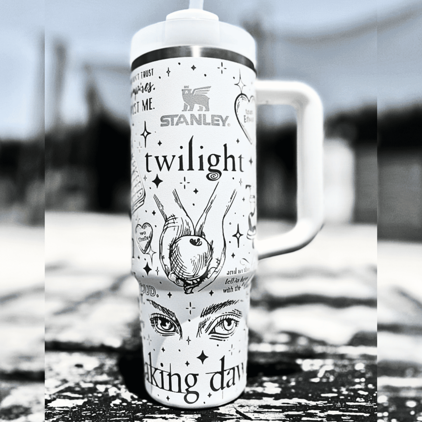 Exclusivo: Garrafa Térmica 1.2L Edição Especial Crepúsculo Twilight Customizada Gravação Laser + *BRINDE 1x Chaveiro Exclusivo* - EDIÇÃO LIMITADA