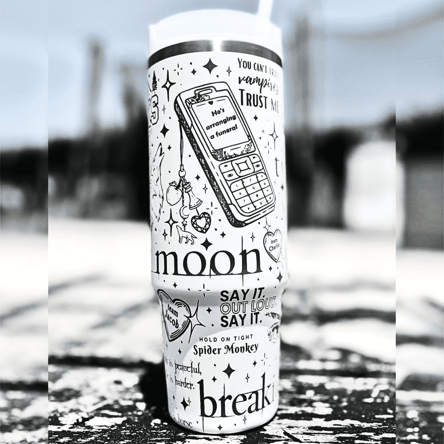 Exclusivo: Garrafa Térmica 1.2L Edição Especial Crepúsculo Twilight Customizada Gravação Laser + *BRINDE 1x Chaveiro Exclusivo* - EDIÇÃO LIMITADA