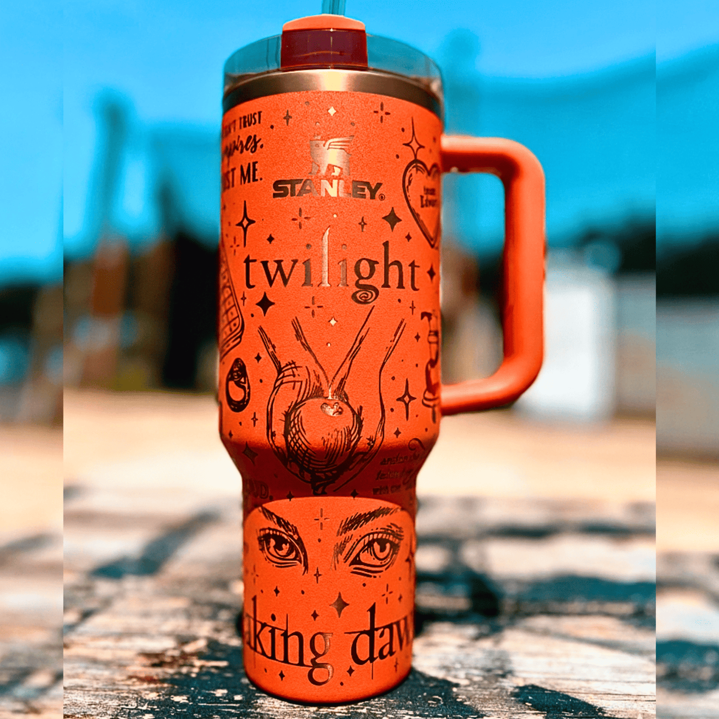 Exclusivo: Garrafa Térmica 1.2L Edição Especial Crepúsculo Twilight Customizada Gravação Laser + *BRINDE 1x Chaveiro Exclusivo* - EDIÇÃO LIMITADA