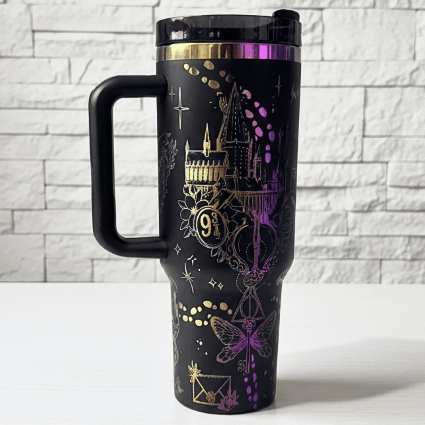 Exclusivo: Garrafa Térmica 1.2L Edição Especial HP Dourada e Metalizada Customizada Gravação Laser + *BRINDE 1x Chaveiro Exclusivo* - EDIÇÃO LIMITADA