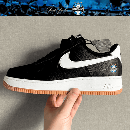 Exclusivo: Tênis Air Force White Black Obsidian Signature Customizado do Grêmio + *BRINDE 1x Caneca Oficial* - EDIÇÃO LIMITADA