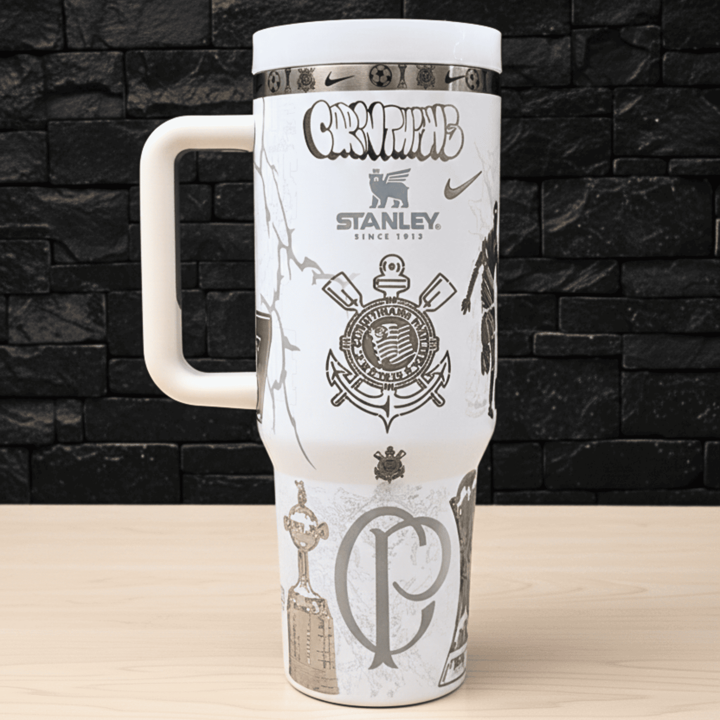 Exclusivo: Garrafa Térmica 1.2L Edição Especial Timão Customizada Gravação Laser + *BRINDE 1x Chaveiro Exclusivo* - EDIÇÃO LIMITADA