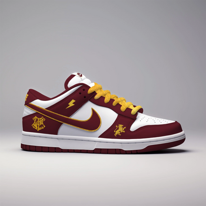 Exclusivo: Tênis NK Air Force e Dunk Low White Customizados de HP + *BRINDE 1x Caneca Oficial* - EDIÇÃO LIMITADA