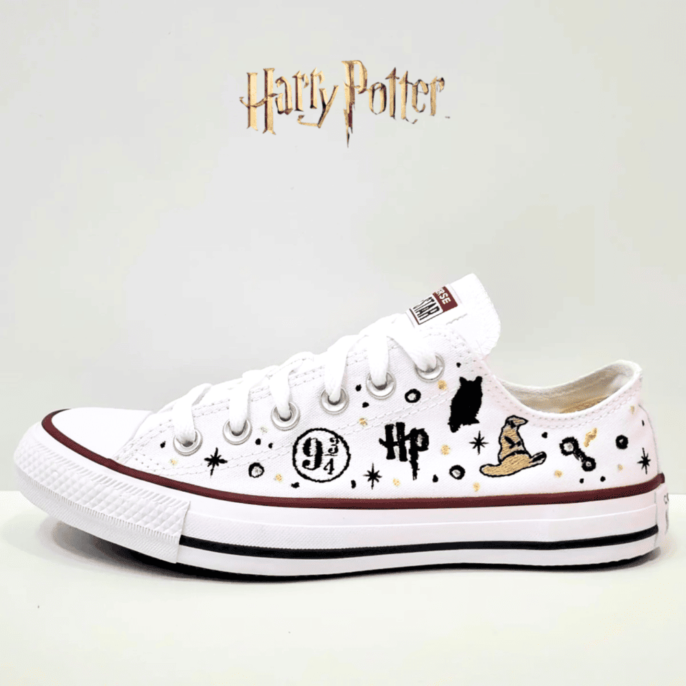 Exclusivo: Tênis All Star Customizados Bordados de HP + *BRINDE 1x Caneca Oficial* - EDIÇÃO LIMITADA